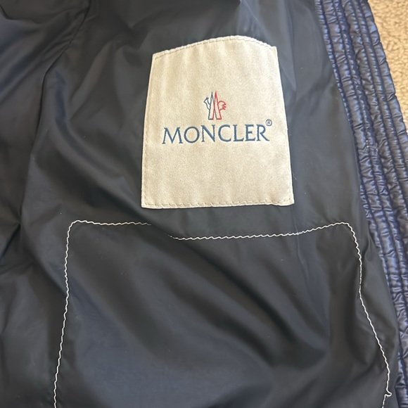 Moncler Size 4 quilted down jacket - Picture 15 of 16